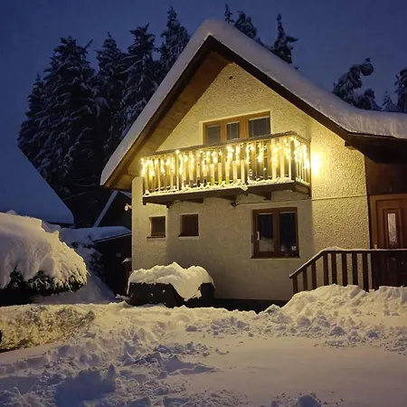 Ferienhaus Marecek - V Lesni Osade U Reky Luznice Skalice (Tabor)