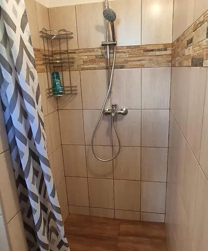 Marecek - V Lesni Osade U Reky Luznice Ferienhaus *